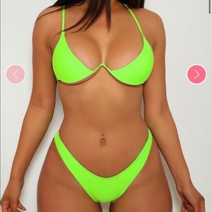 NEVER WORN!Hot pink swimsuit